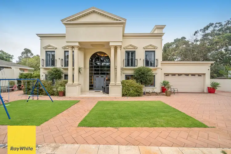 20 Silverdale Road, Lesmurdie WA 6076