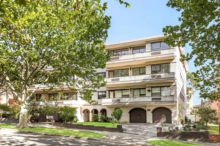 Main view of Homely unit listing, 10/8 Kitchener Street, Kogarah NSW 2217
