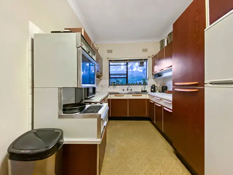 Third view of Homely unit listing, 10/8 Kitchener Street, Kogarah NSW 2217