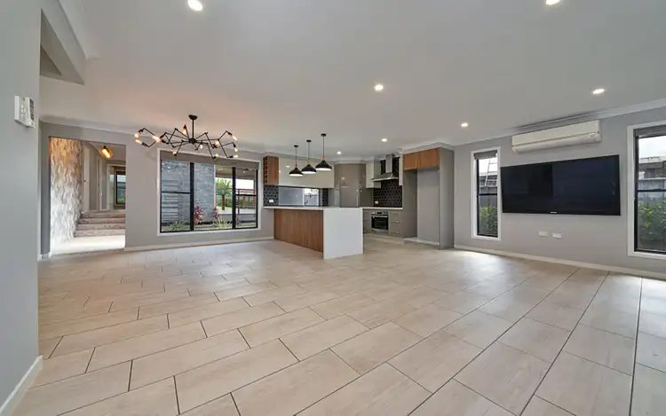 Fifth view of Homely house listing, 17 Margaret Street, Warwick QLD 4370