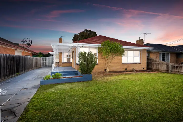42 Tunaley Parade, Reservoir VIC 3073