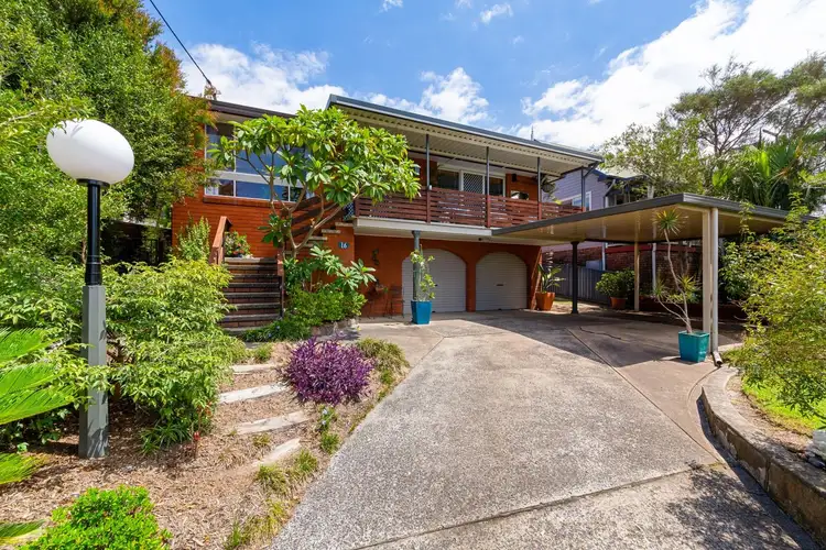 Second view of Homely house listing, 16 Woodlawn Drive, Budgewoi NSW 2262