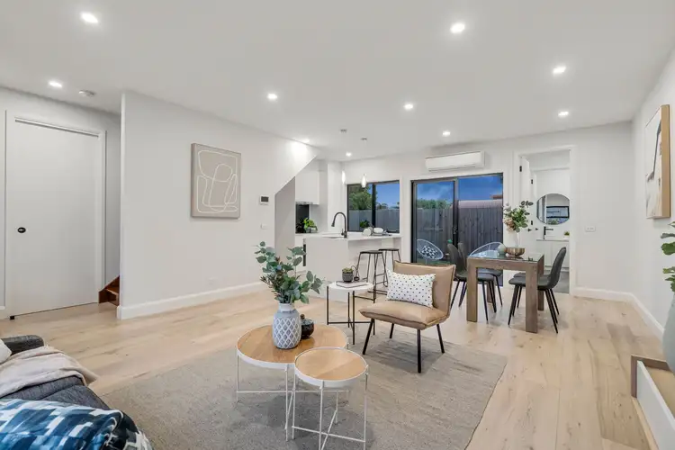 Sixth view of Homely townhouse listing, 2-4/1 Clydebank Road, Edithvale VIC 3196