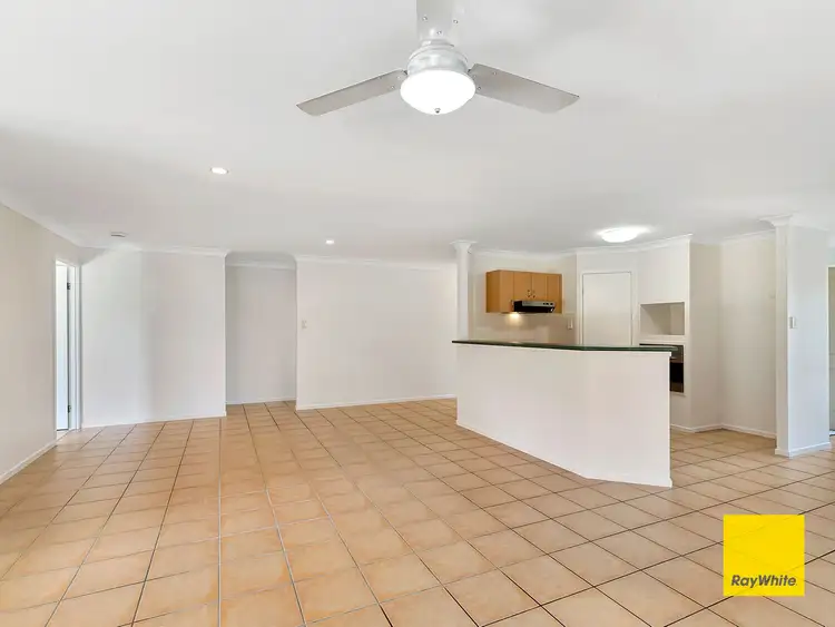 1 Themeda Court, Victoria Point QLD 4165