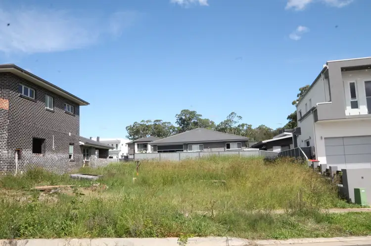 12 Henty Place, Bonnyrigg NSW 2177