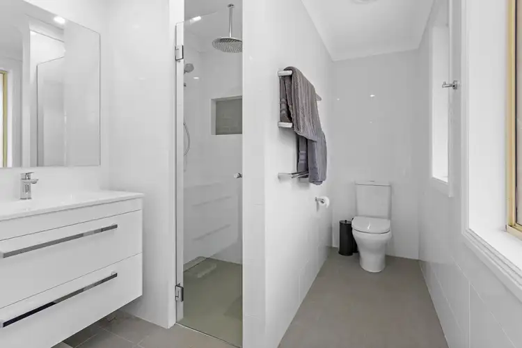 Fifth view of Homely house listing, 27a South Kiama Drive, Kiama Heights NSW 2533