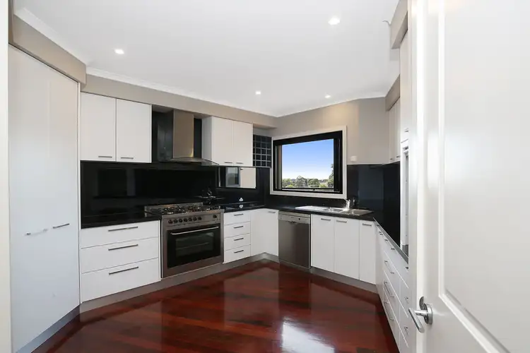 Fifth view of Homely house listing, 17 Kawana Court, Camperdown VIC 3260