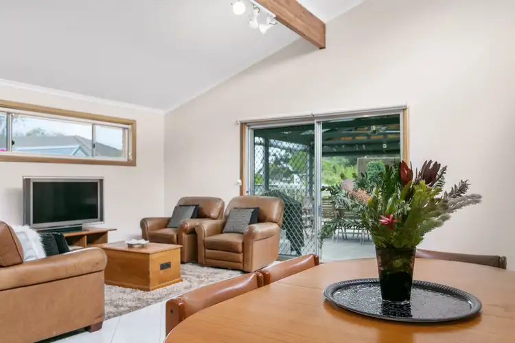 Fifth view of Homely house listing, 8 Tyrone Court, Flagstaff Hill SA 5159