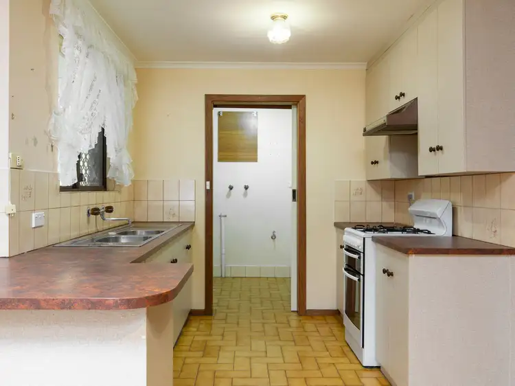 Sixth view of Homely house listing, 2/32 Grazing Avenue, Morphett Vale SA 5162