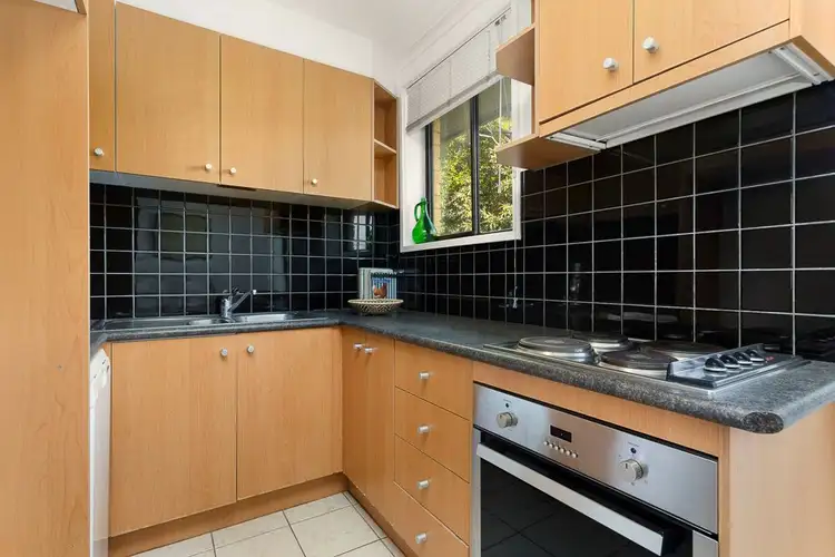 Sixth view of Homely apartment listing, 4/22 Miller Street, Fitzroy North VIC 3068
