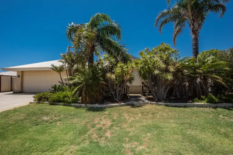 28 Weeloo Road, Waggrakine WA 6530