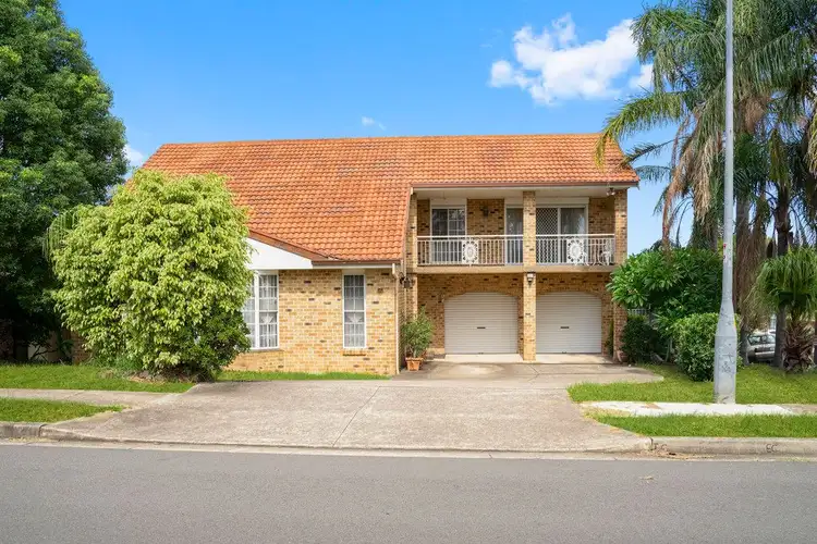 5 Runcorn Street, St Johns Park NSW 2176