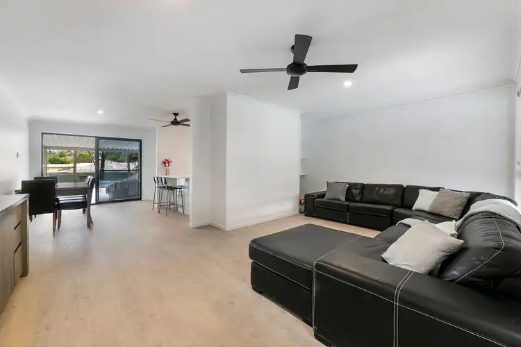 Sixth view of Homely house listing, 3 Aberdeen Court, Highland Park QLD 4211