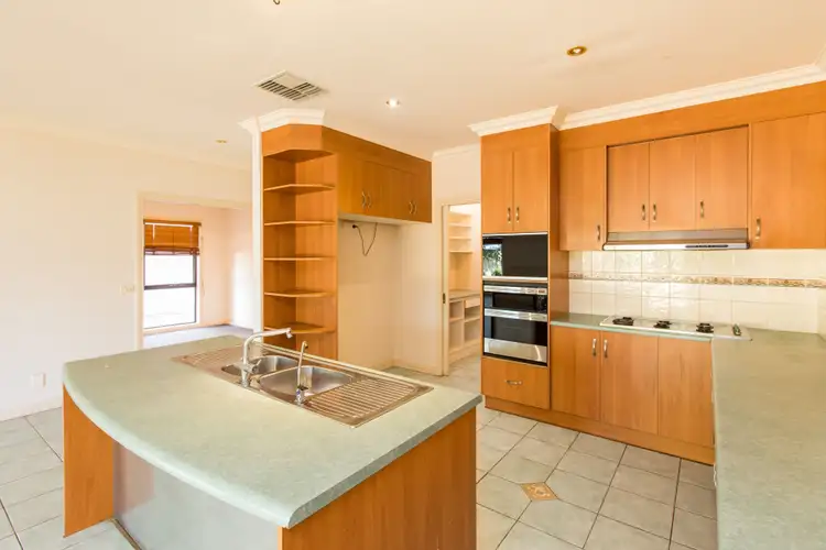 Fourth view of Homely house listing, 4 Newman Close, Mildura VIC 3500