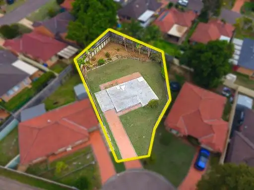 8 Ambrosius Court, Tuggerah NSW 2259
