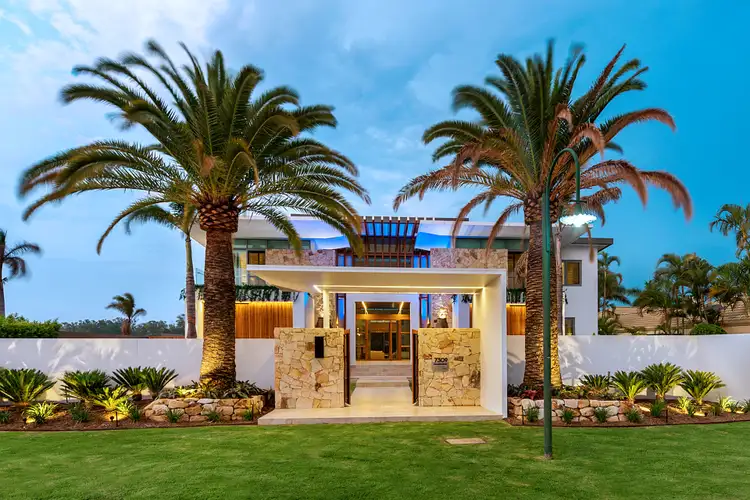 7309 Bayside Close, Sanctuary Cove QLD 4212