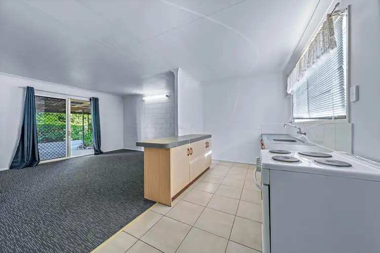 Second view of Homely unit listing, 6/13 Davy Avenue, Proserpine QLD 4800