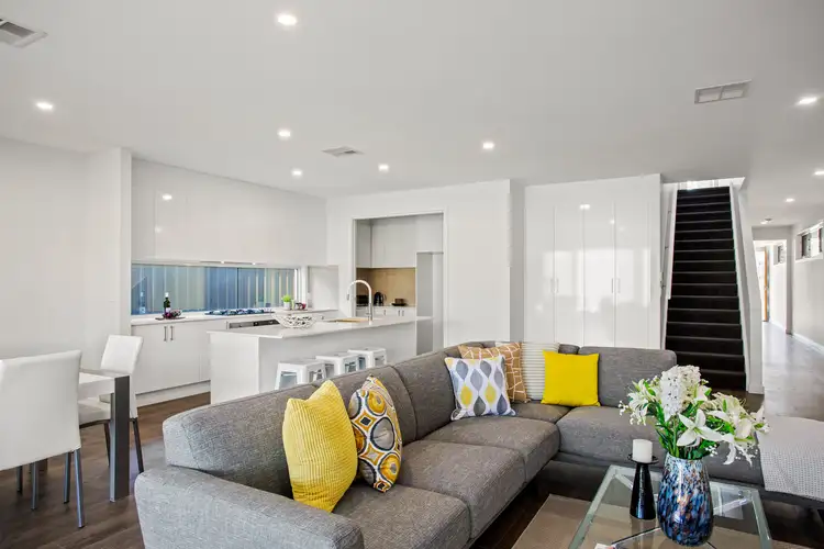 24 Fourth Avenue, Semaphore Park SA 5019