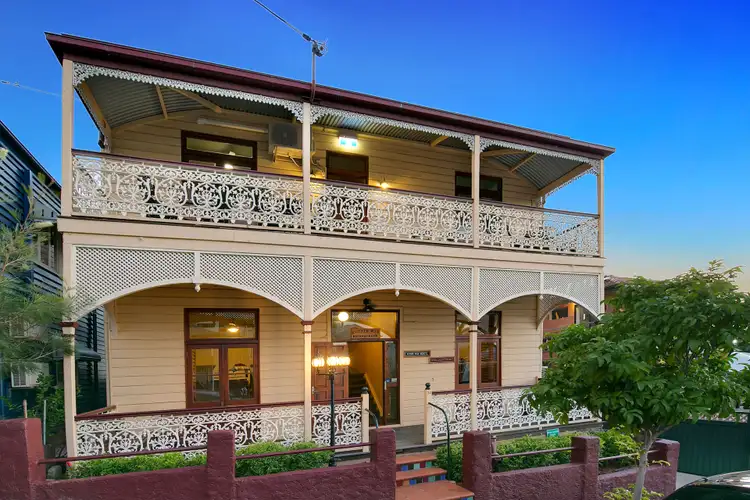 34 Cricket Street, Petrie Terrace QLD 4000