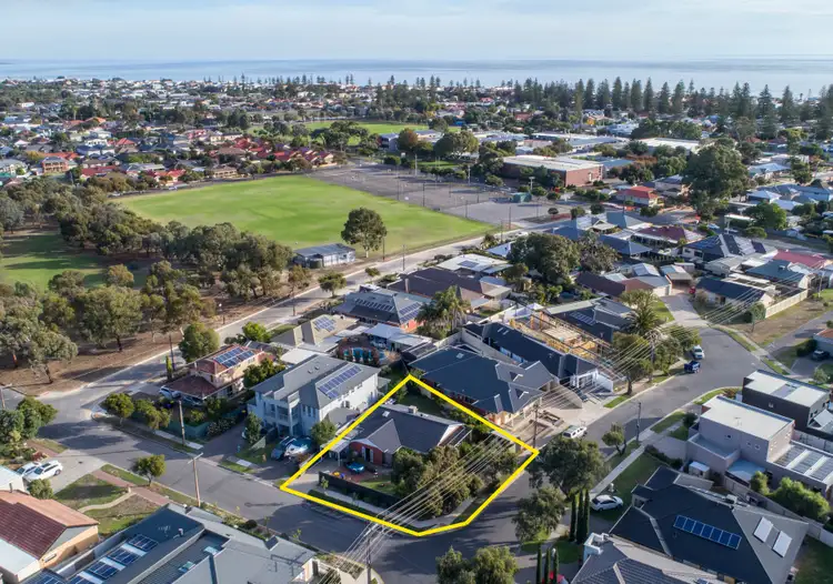 2 Whibley Street, Henley Beach SA 5022