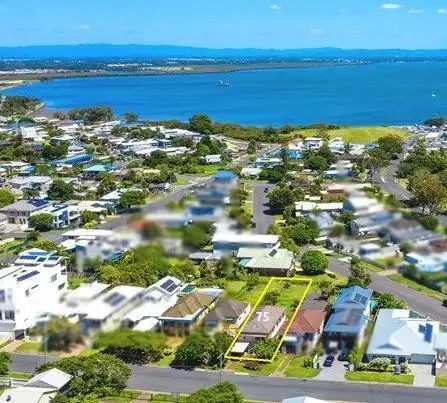 75 Seaville Avenue, Scarborough QLD 4020