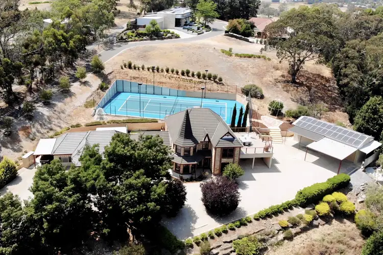 4 Springs Road, Mount Barker SA 5251