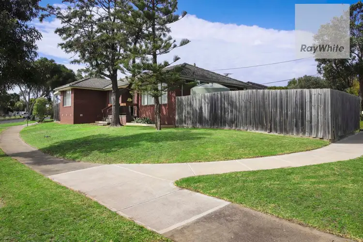 Fourth view of Homely house listing, 1 Bay Court, Gladstone Park VIC 3043