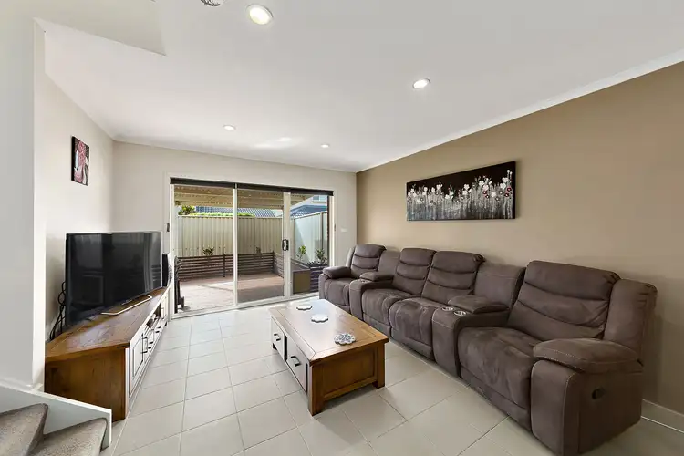 Seventh view of Homely townhouse listing, 1/22 Broughton Place, Queanbeyan NSW 2620
