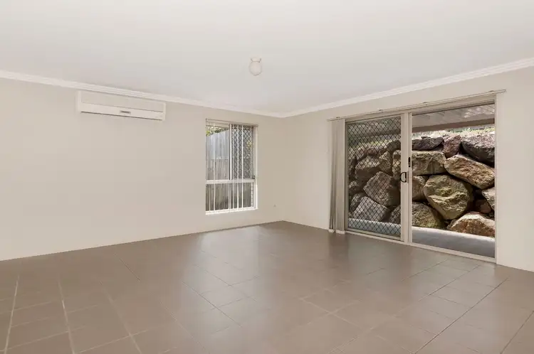 Fifth view of Homely house listing, 10 Jasmine Place, Beenleigh QLD 4207