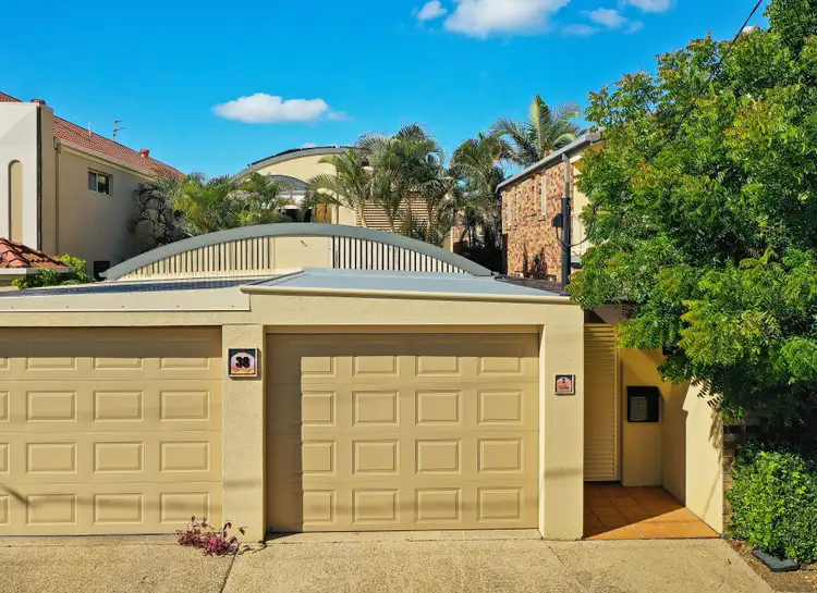 Fourth view of Homely villa listing, 2/38 Alfred Street, Mermaid Beach QLD 4218