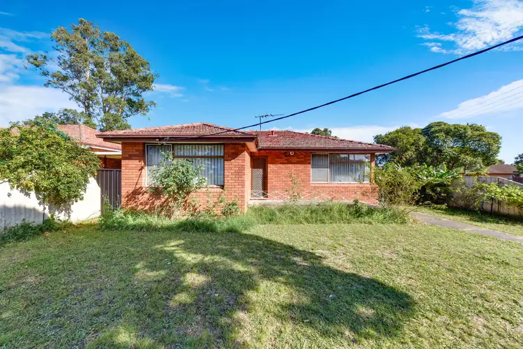 75 Kent Street, Minto NSW 2566