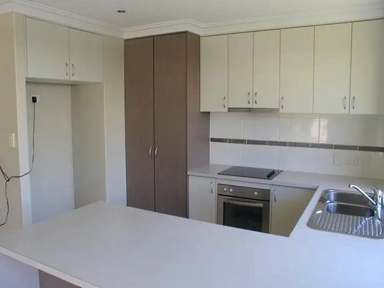 Fourth view of Homely house listing, 4 Mooney Crescent, Emerald QLD 4720