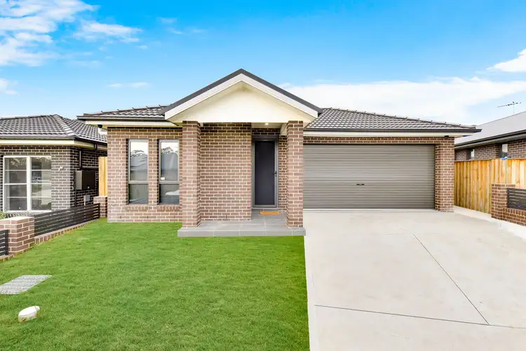 5 Heathfield Avenue, Airds NSW 2560