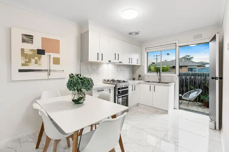 Fifth view of Homely unit listing, 2/13 Oakes Avenue, Clayton South VIC 3169
