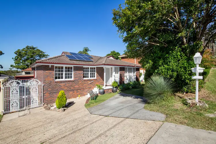 74 Warilda Avenue, Engadine NSW 2233