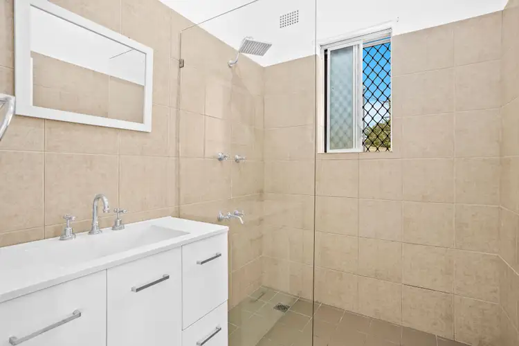 Fifth view of Homely house listing, 28 Trevor Avenue, Lake Heights NSW 2502