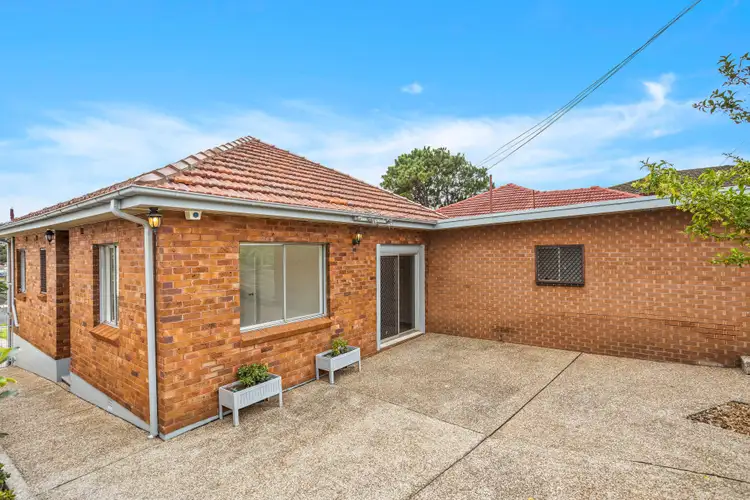 Sixth view of Homely house listing, 28 Trevor Avenue, Lake Heights NSW 2502