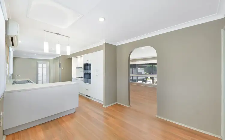Second view of Homely house listing, 10 Tahmoor Road, Tahmoor NSW 2573