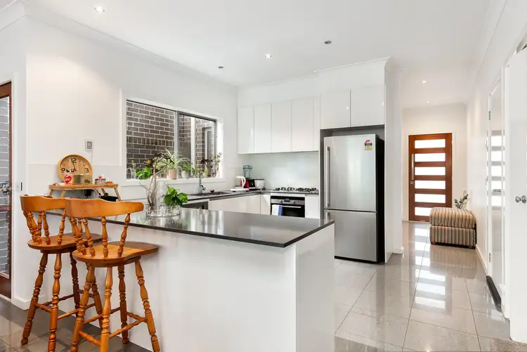 Sixth view of Homely unit listing, 3/28 Buchanan Road, Berwick VIC 3806