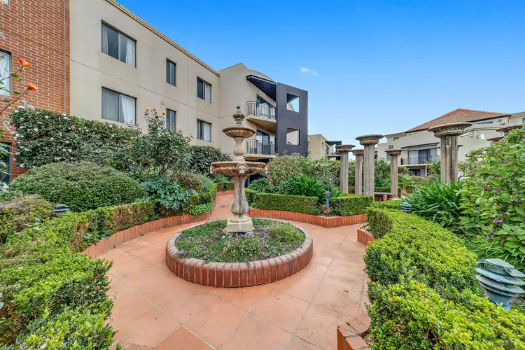 140/15 Tench Street, Kingston ACT 2604