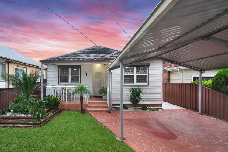 11 Blenman Avenue, Punchbowl NSW 2196