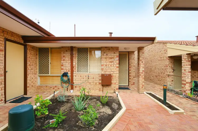 Main view of Homely villa listing, 13/11-15 Petterson, Samson WA 6163