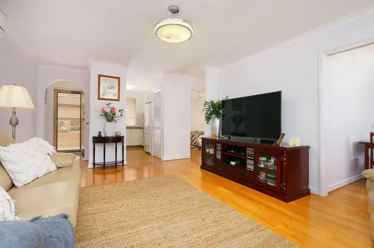 Fifth view of Homely villa listing, 13/11-15 Petterson, Samson WA 6163