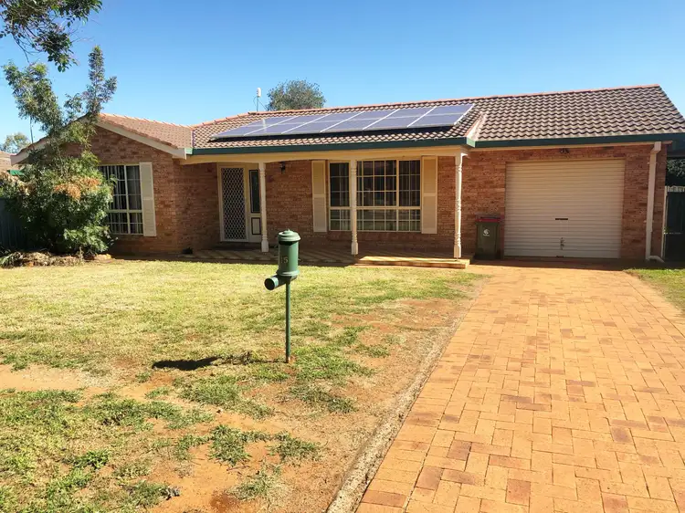 15 York Street, Dubbo NSW 2830