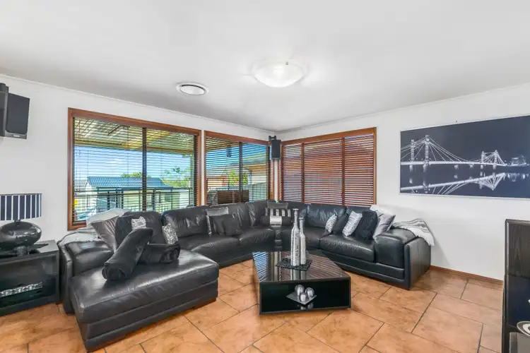 Fifth view of Homely house listing, 16 Kirriemuir Glen, Horsley NSW 2530