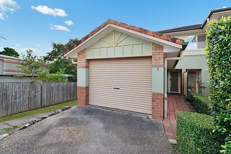 Main view of Homely townhouse listing, 1/60 Marlene Street, Mount Gravatt East QLD 4122