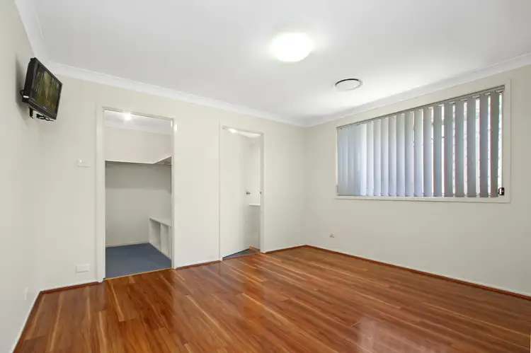 Sixth view of Homely house listing, 3 Armidale Avenue, Hoxton Park NSW 2171