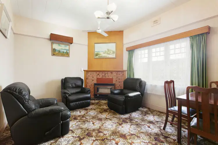 Second view of Homely house listing, 10 Edgewood Street, Carnegie VIC 3163
