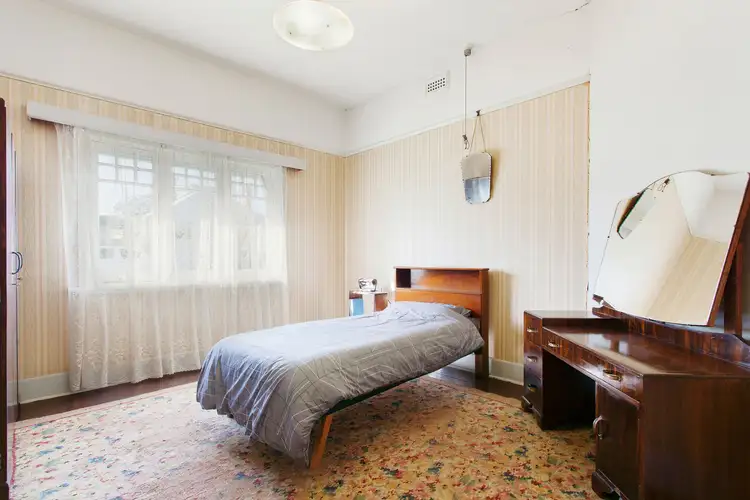 Third view of Homely house listing, 10 Edgewood Street, Carnegie VIC 3163