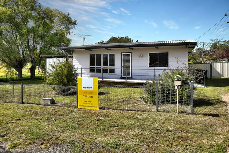 88 Bulwer Street, Tenterfield NSW 2372